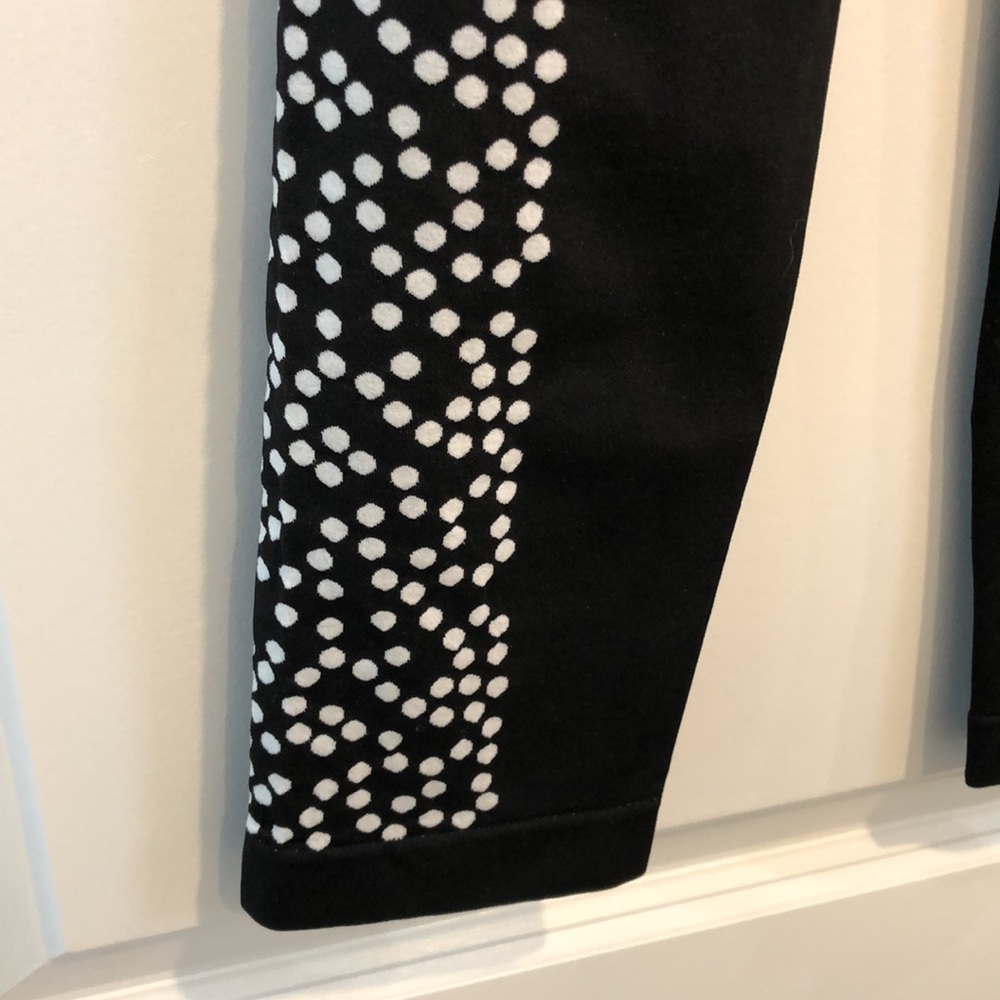 Fabletics leggings - Picture 4 of 4